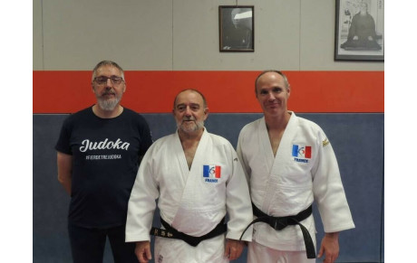 Y. Boiteau et R. Babin représentent le judo-club de Montreuil-Juigné au sommet de la hiérarchie